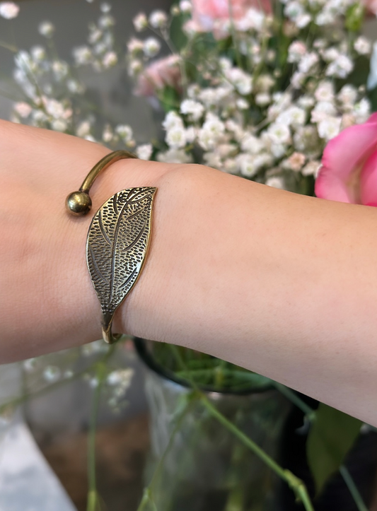 Handmade Bronze Leaf Bracelet