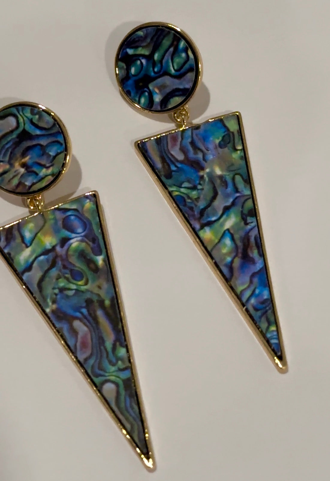 Verde Vista Earrings — detail view