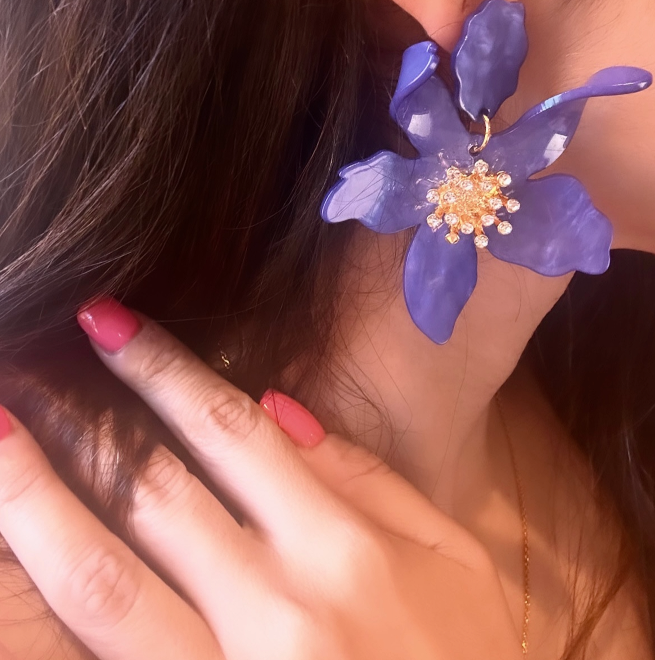 Sapphire essence blue earrings with deep blue stones and gold-plated setting